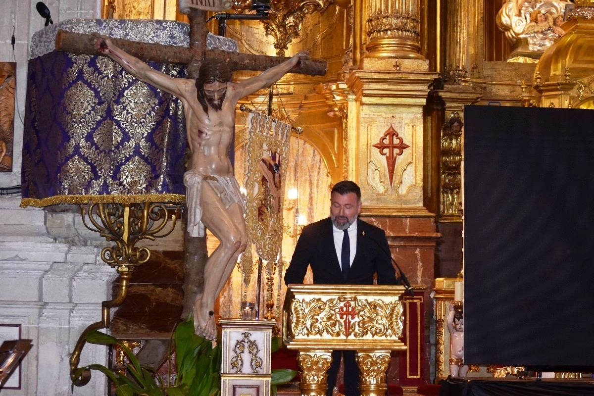 La Compañía abre sus puertas a «The Mystery Man»