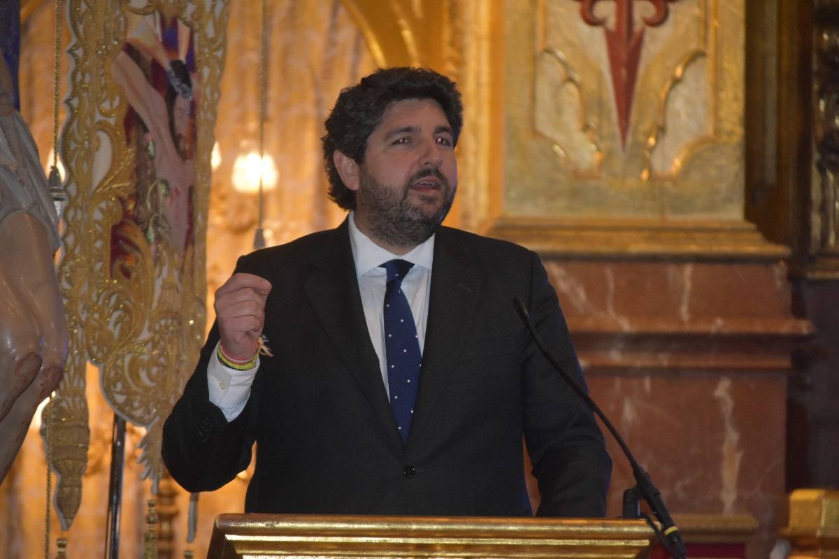 La Compañía abre sus puertas a «The Mystery Man»