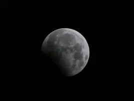 Eclipse penumbral de luna de marzo: cuándo y cómo verlo desde España.
