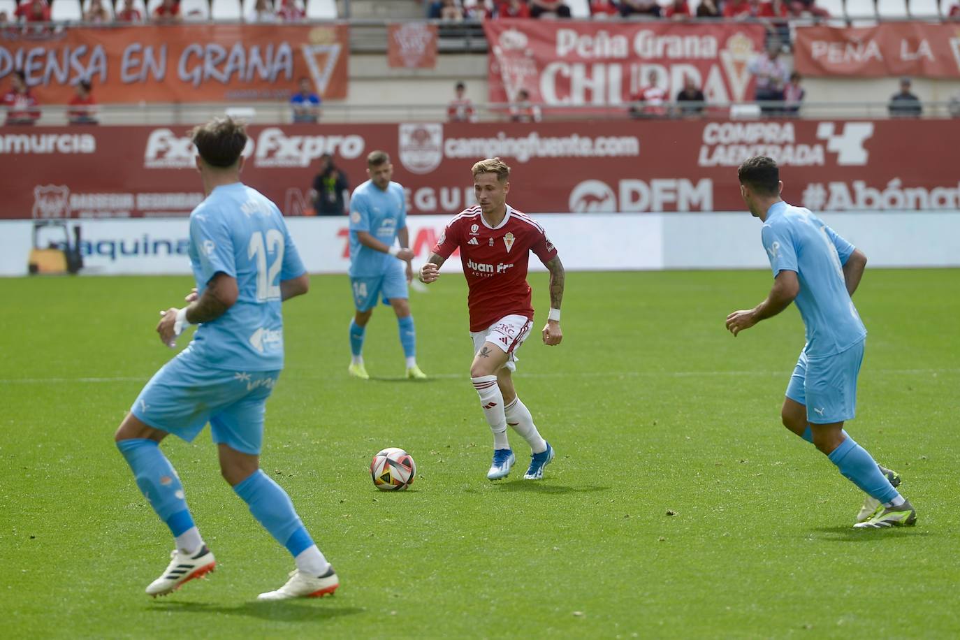 El empate del Real Murcia frente al Ibiza, en imágenes