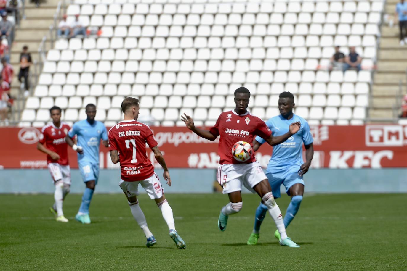 El empate del Real Murcia frente al Ibiza, en imágenes