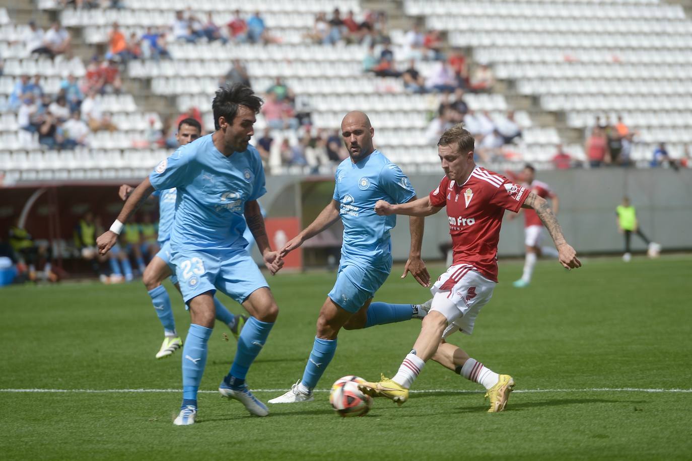 El empate del Real Murcia frente al Ibiza, en imágenes