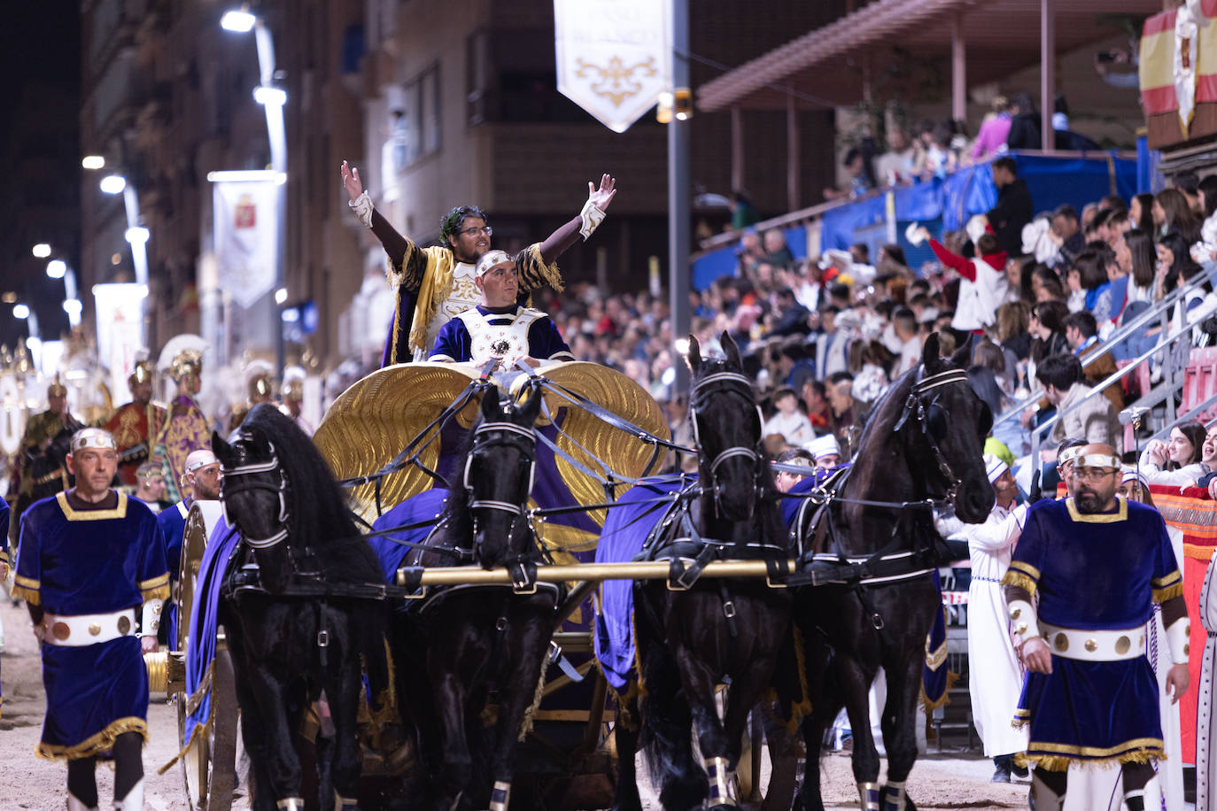 La procesión del Viernes de Dolores en Lorca, en imágenes