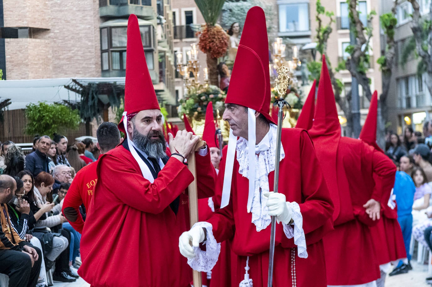 La procesión de la Caridad del Sábado de Pasión de Murcia, en imágenes