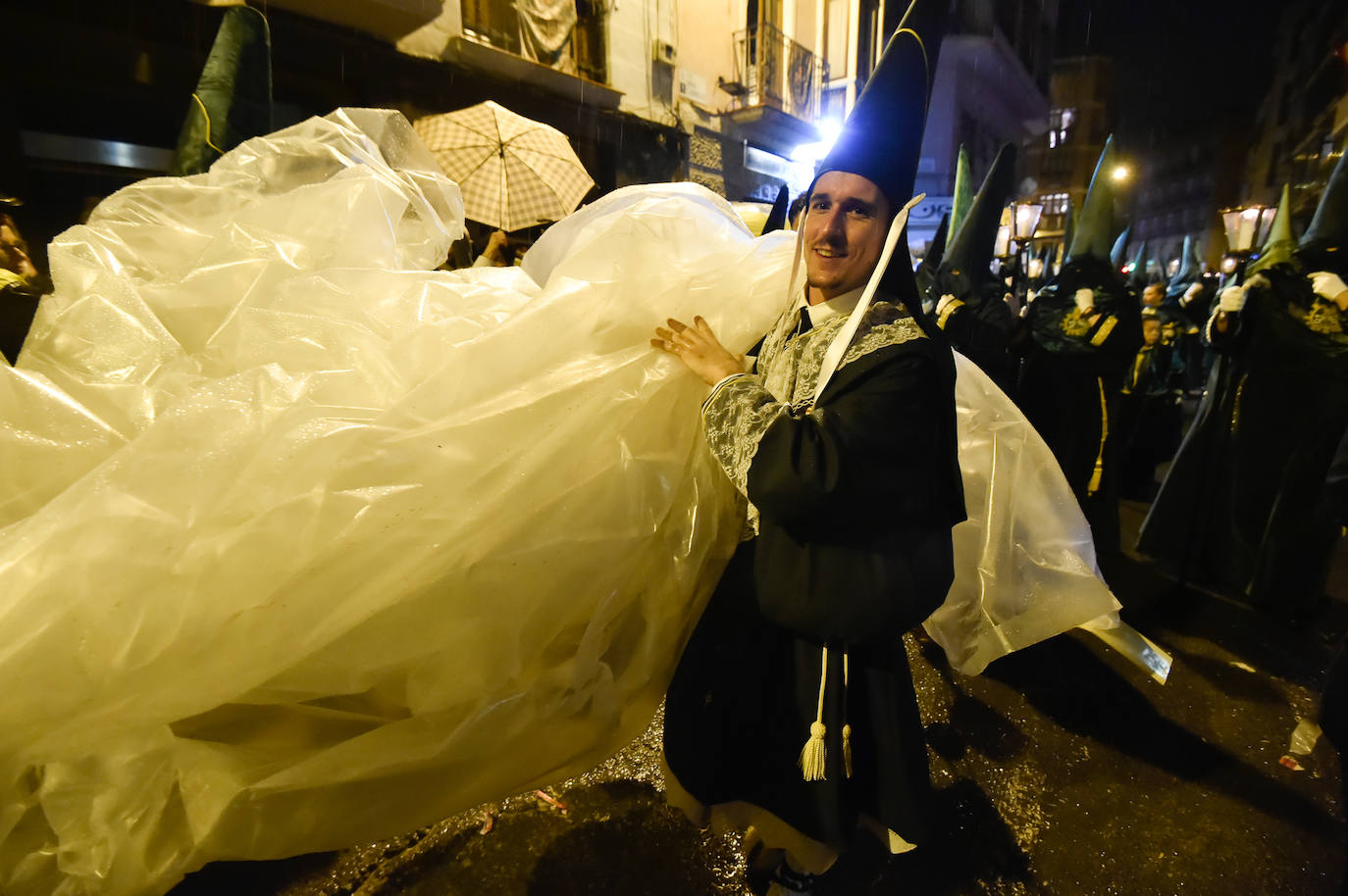 Suspendida la procesión del Cristo de la Esperanza en Murcia por la lluvia