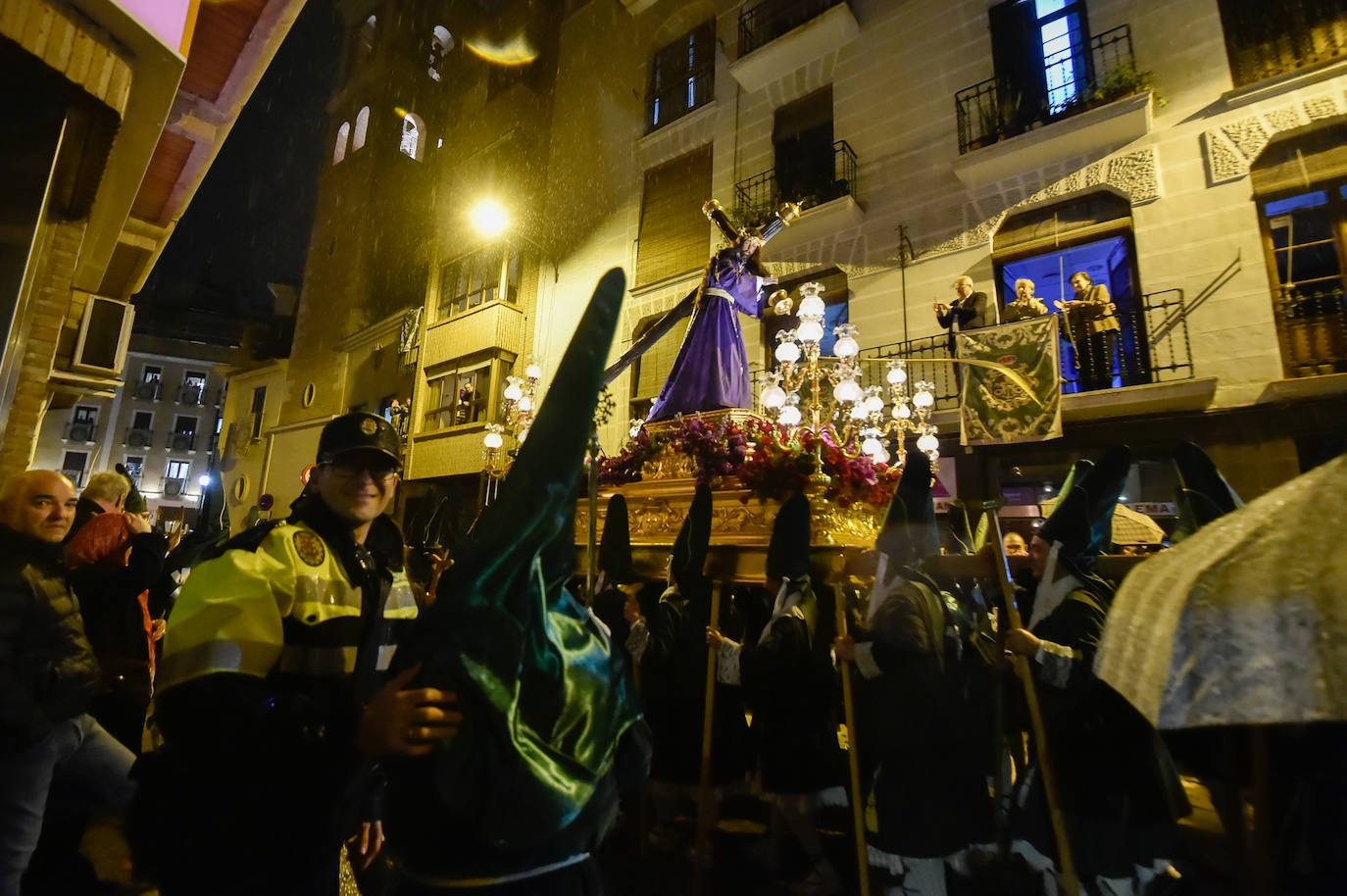 Suspendida la procesión del Cristo de la Esperanza en Murcia por la lluvia