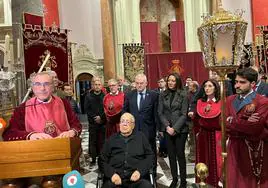 El presidente de la Cofradía del Cirsto del Perdón informa de la decisión de suspender la procesión.