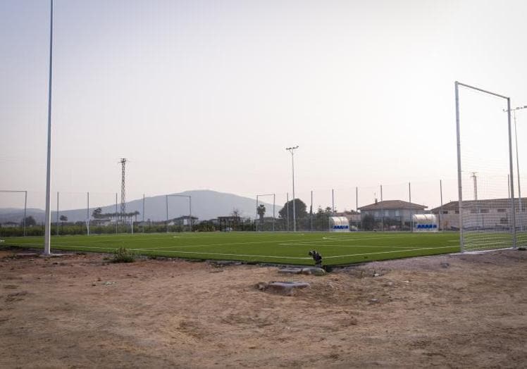 The Molins sports area is awaiting its completion since a subsidy to finish it was lost in the last term.