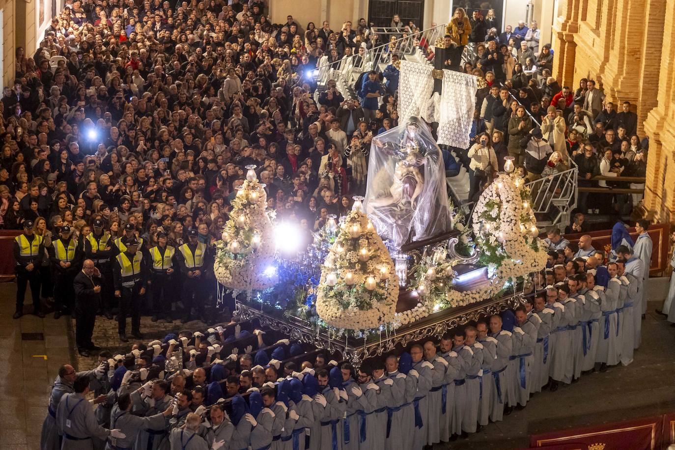 Las imágenes de la procesión de las Promesas en Cartagena