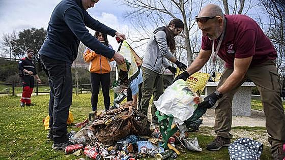 Recogen casi 4.000 residuos de los entornos fluviales de la Región de Murcia