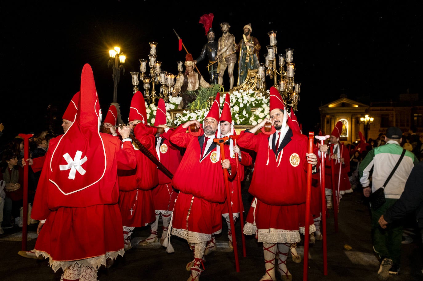 La procesión de los &#039;coloraos&#039;, en imágenes