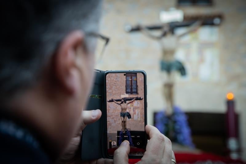 La procesión de Nuestro Padre Jesús de Orihuela, en imágenes
