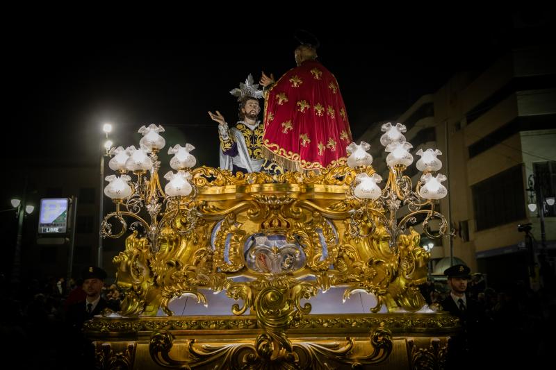 Las imágenes de las procesiones de La Cena y El Lavatorio en Orihuela