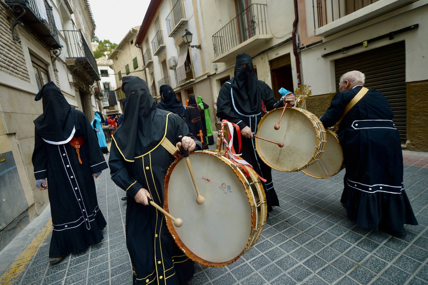 Los tambores toman las calles de Moratalla en Jueves Santo