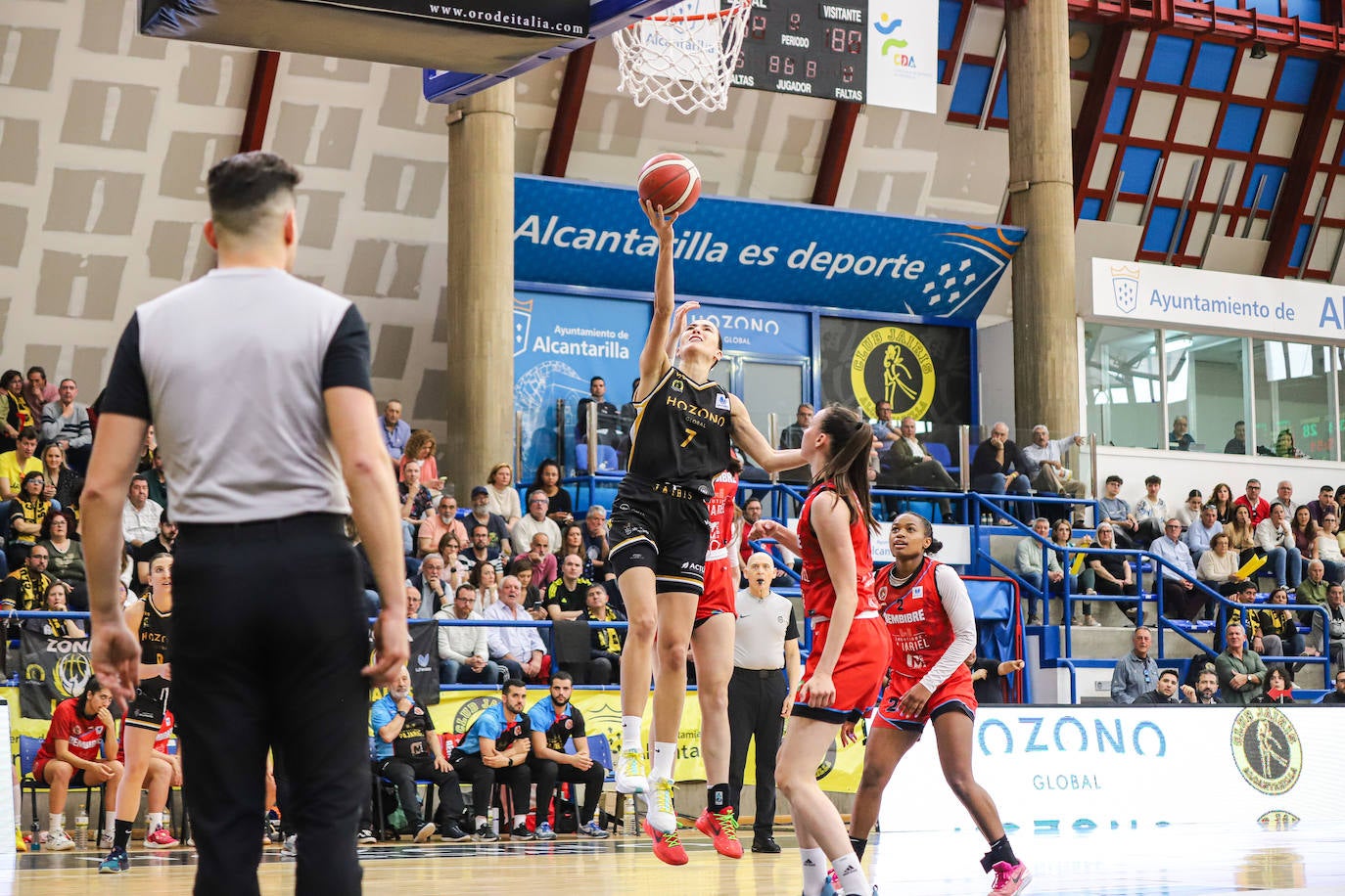 La victoria del Jairis ante el Bembibre, en imágenes