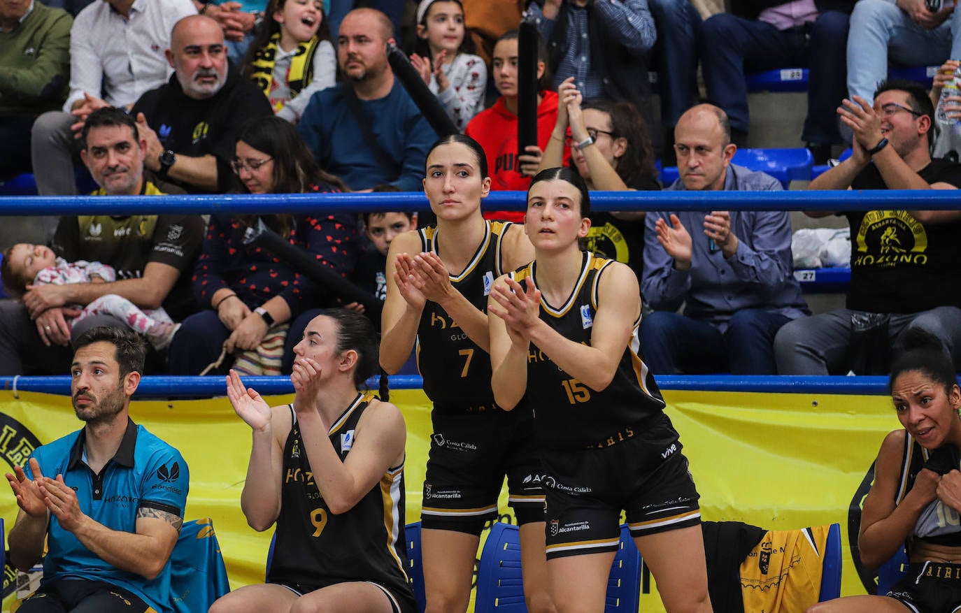 La victoria del Jairis ante el Bembibre, en imágenes