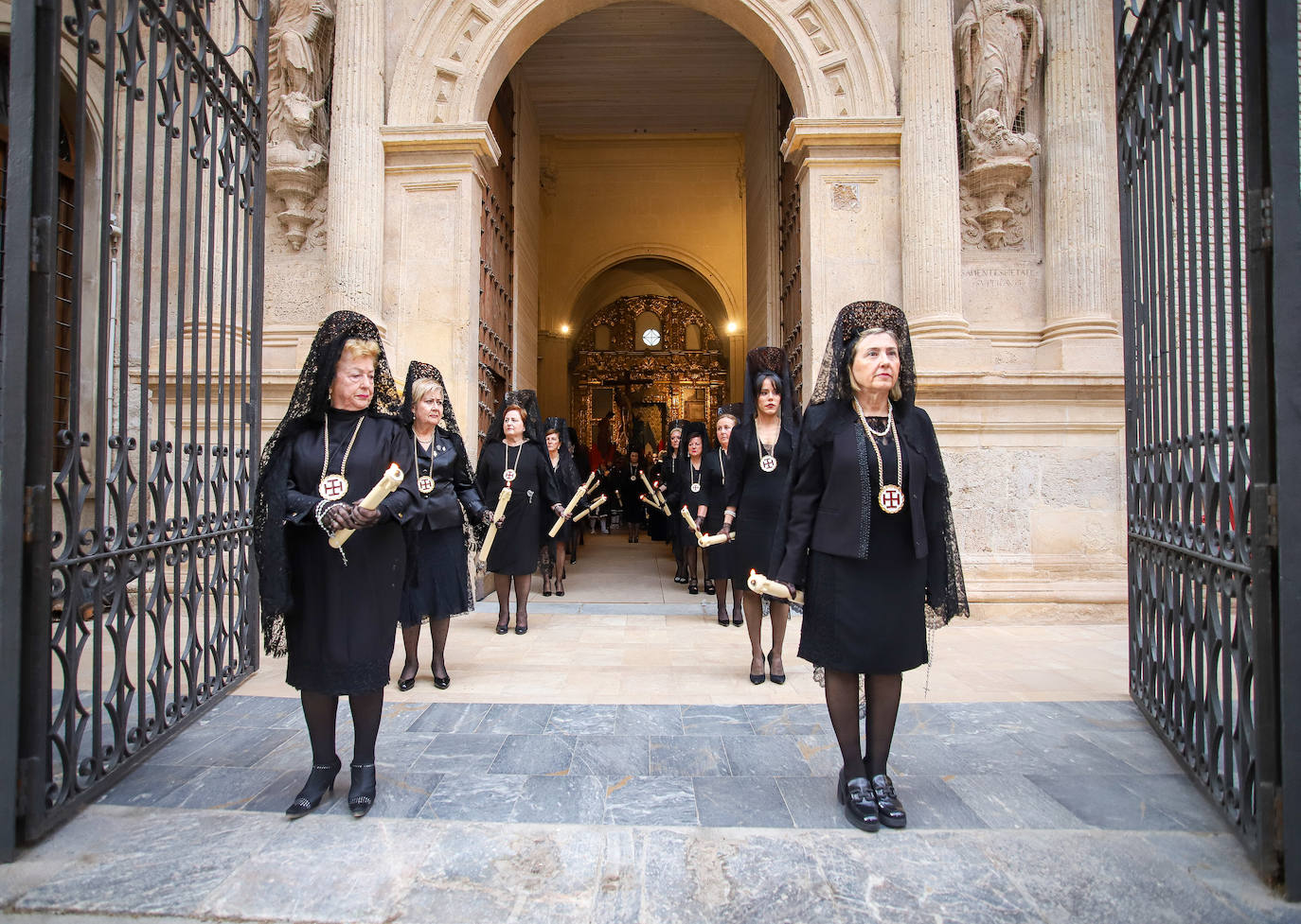 Las cofradías de la Misericordia, de Servitas y del Santo Sepulcro cierran el Viernes Santo