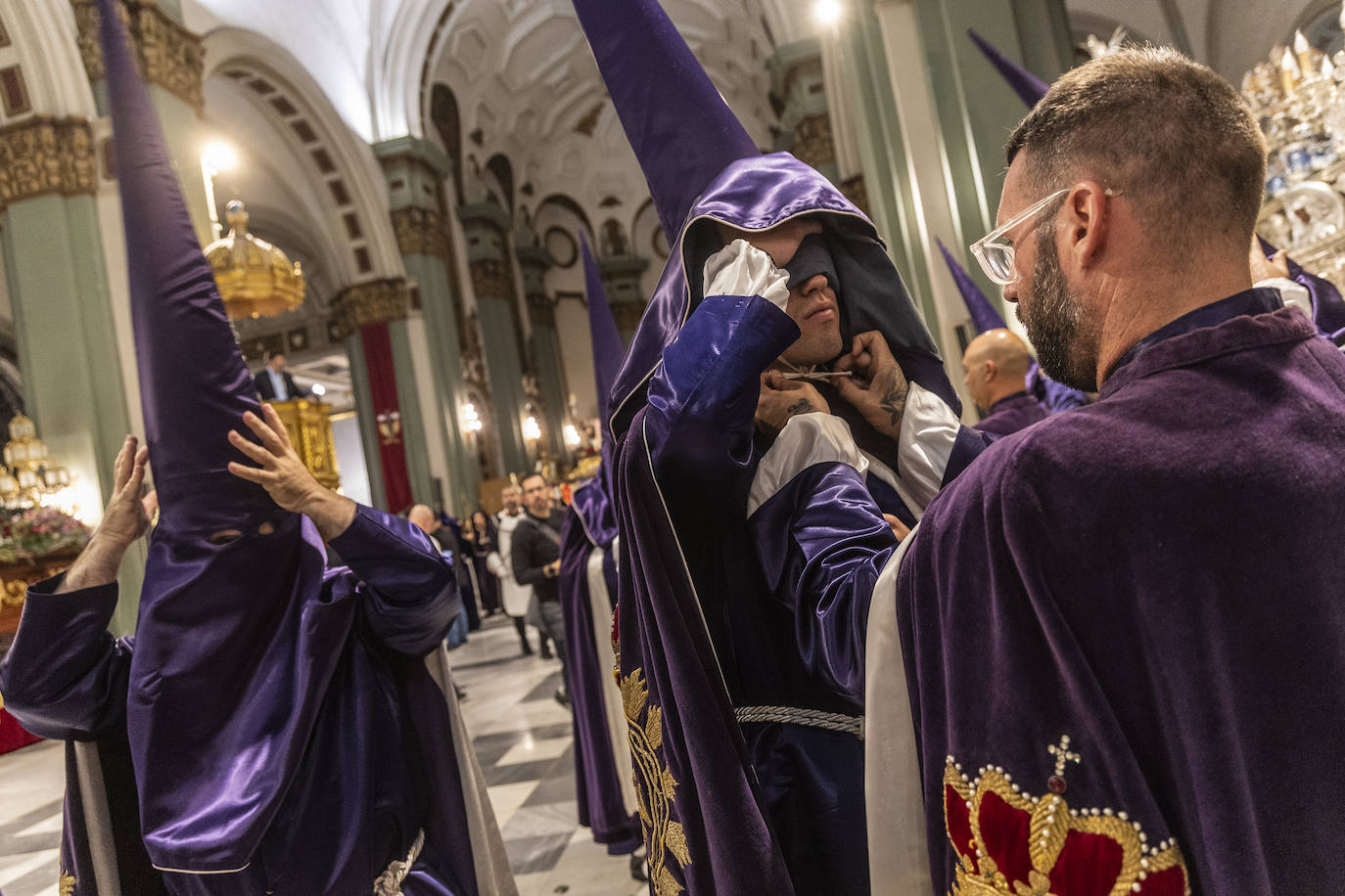 Cartagena se tiñe de luto en el Santo Entierro marrajo