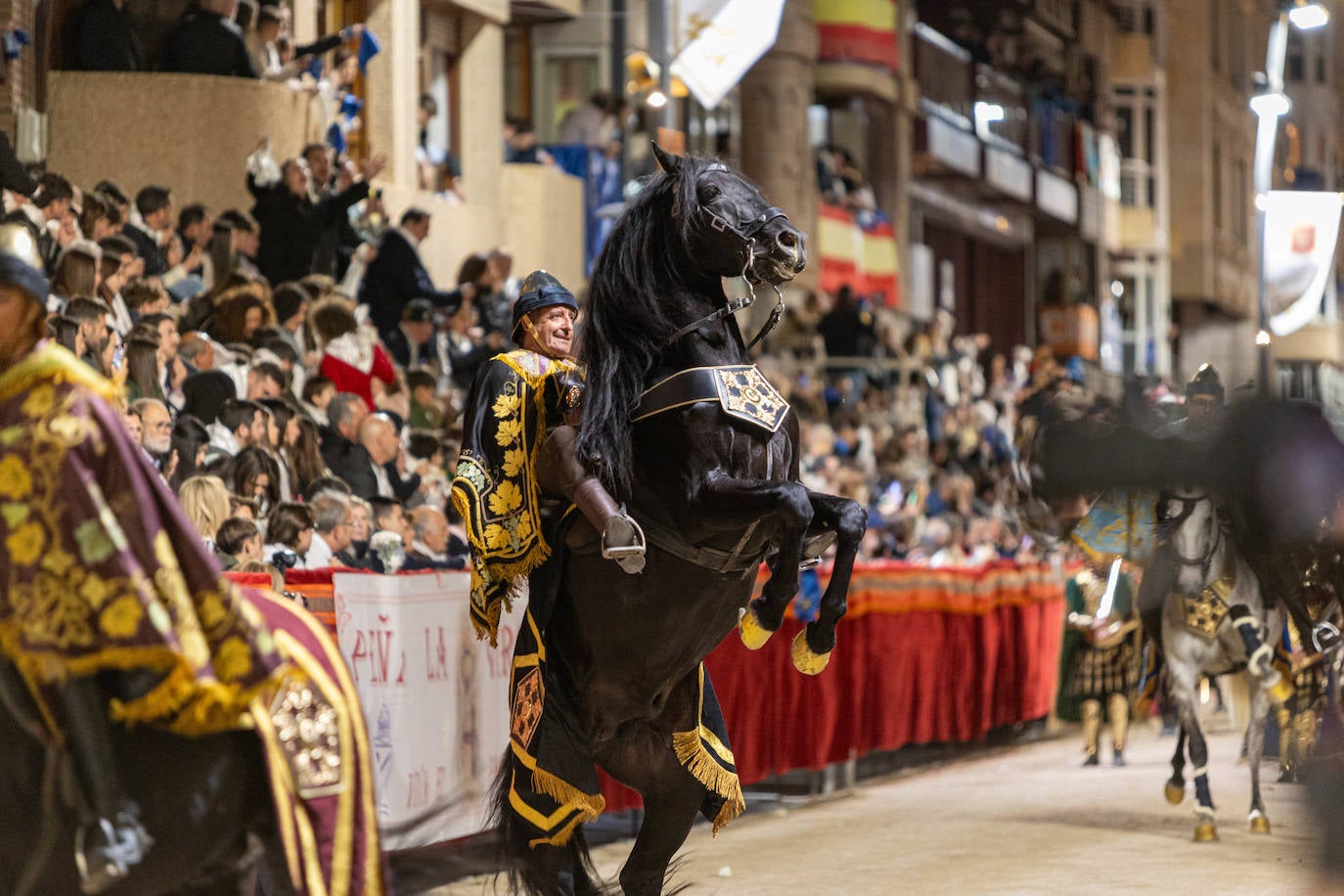 La procesión del Viernes Santo de Lorca, en imágenes