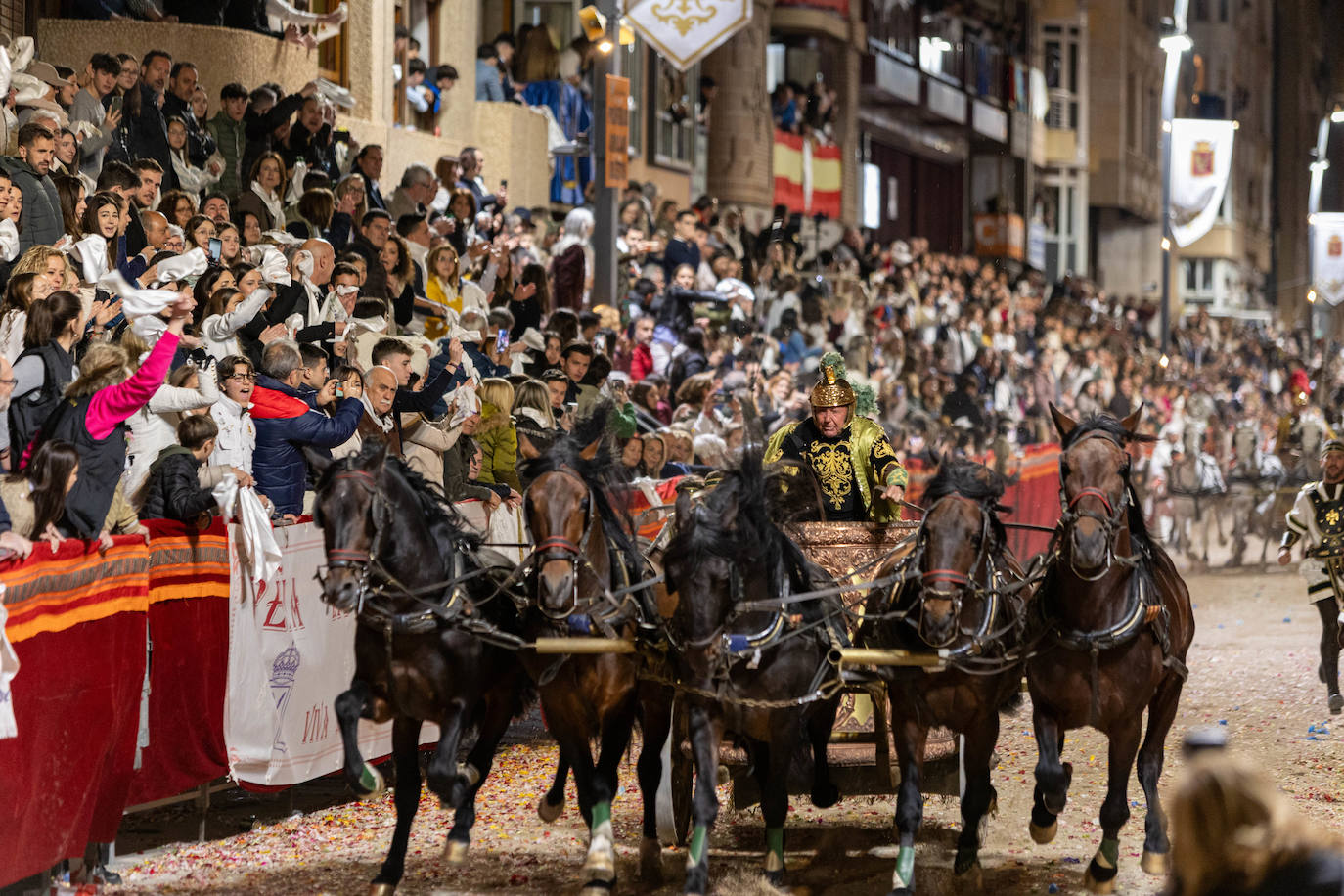 La procesión del Viernes Santo de Lorca, en imágenes