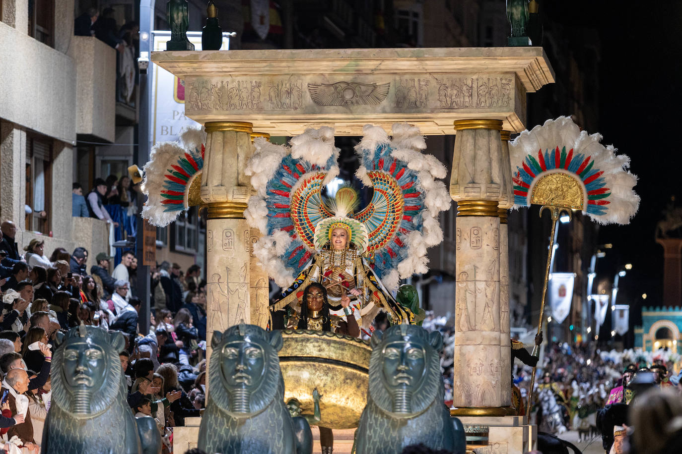 La procesión del Viernes Santo de Lorca, en imágenes