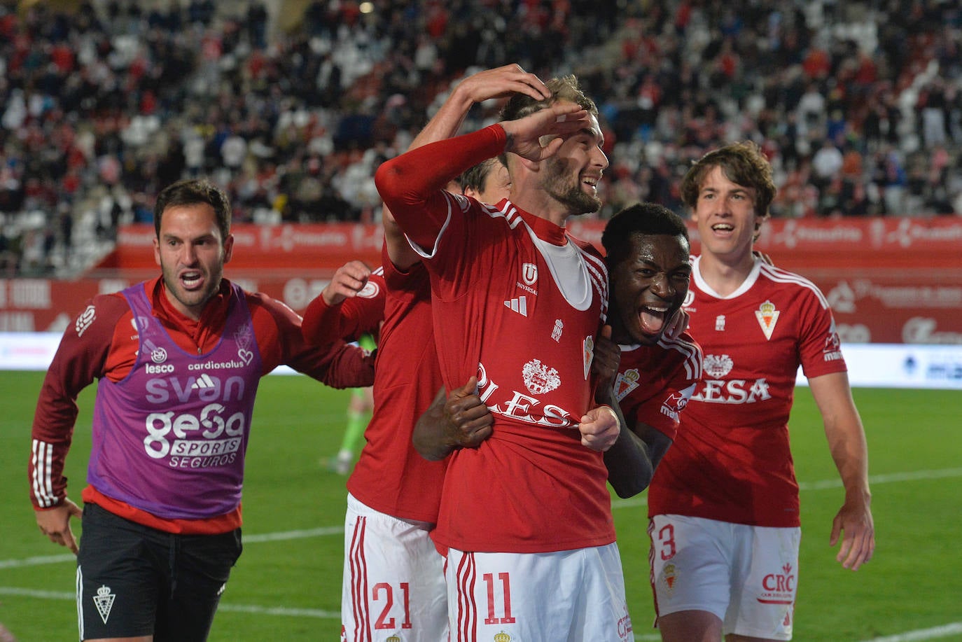 La victoria del Real Murcia frente al Recreativo Granada, en imágenes