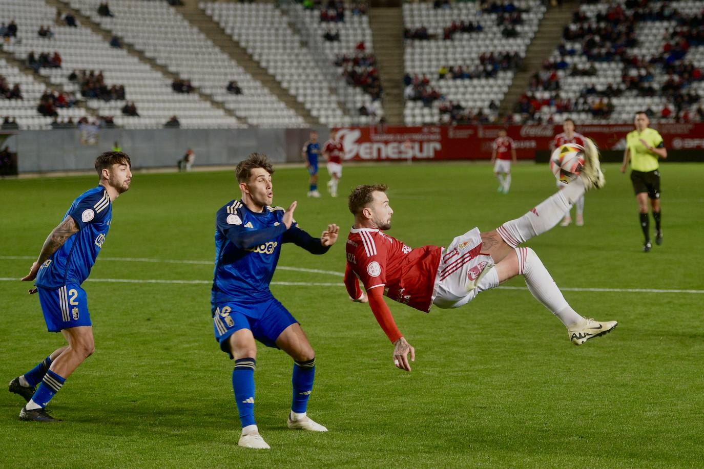 La victoria del Real Murcia frente al Recreativo Granada, en imágenes