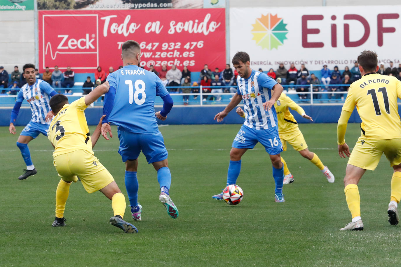 Las imágenes del Águilas-Cartagena B (1-1)