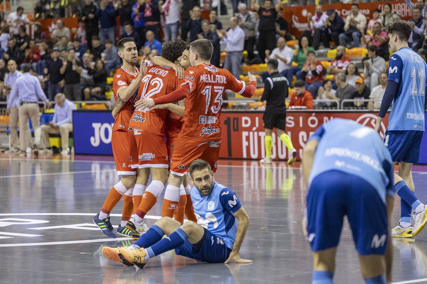 Las imágenes del Jimbee-Movistar (1-8)