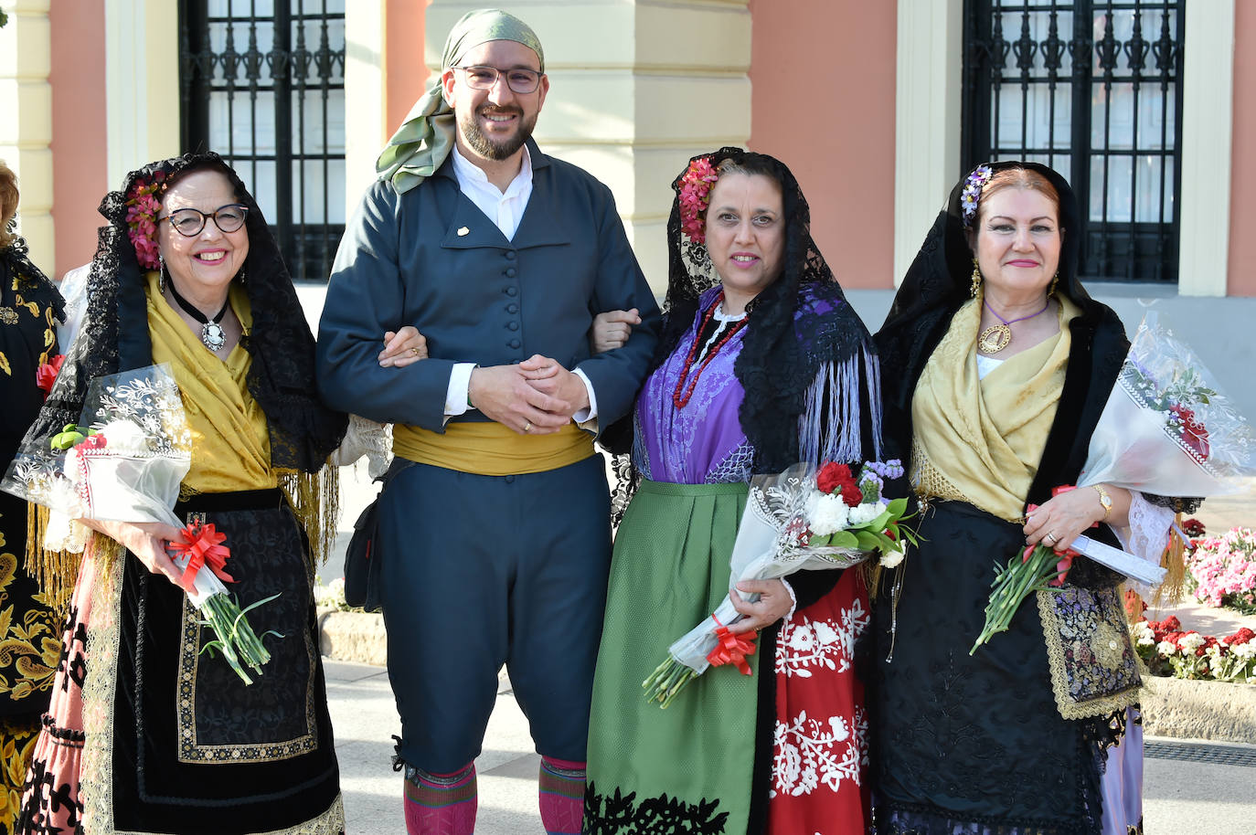 Las imágenes de la ofrenda floral a la Virgen de la Fuensanta