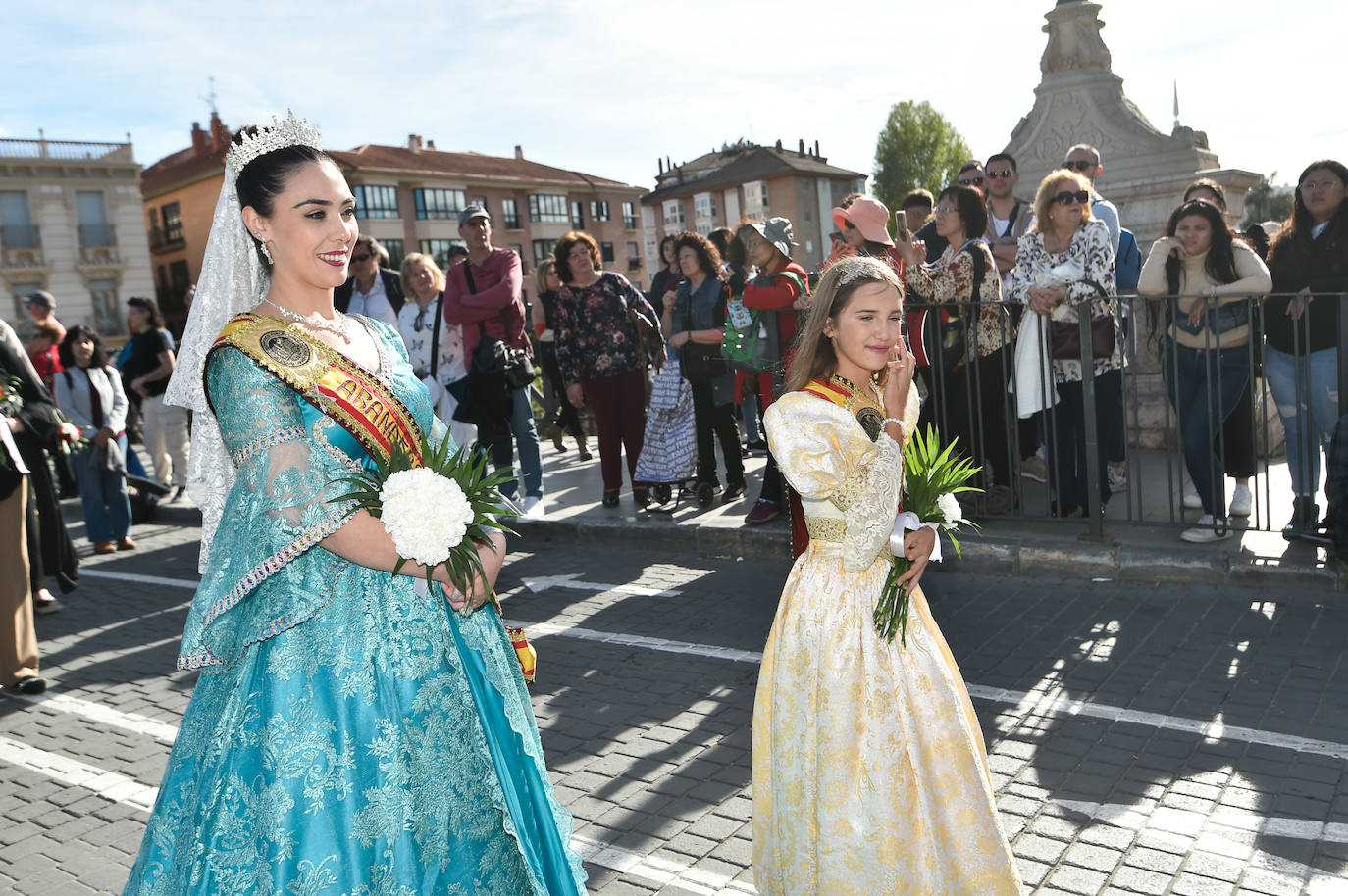 Las imágenes de la ofrenda floral a la Virgen de la Fuensanta