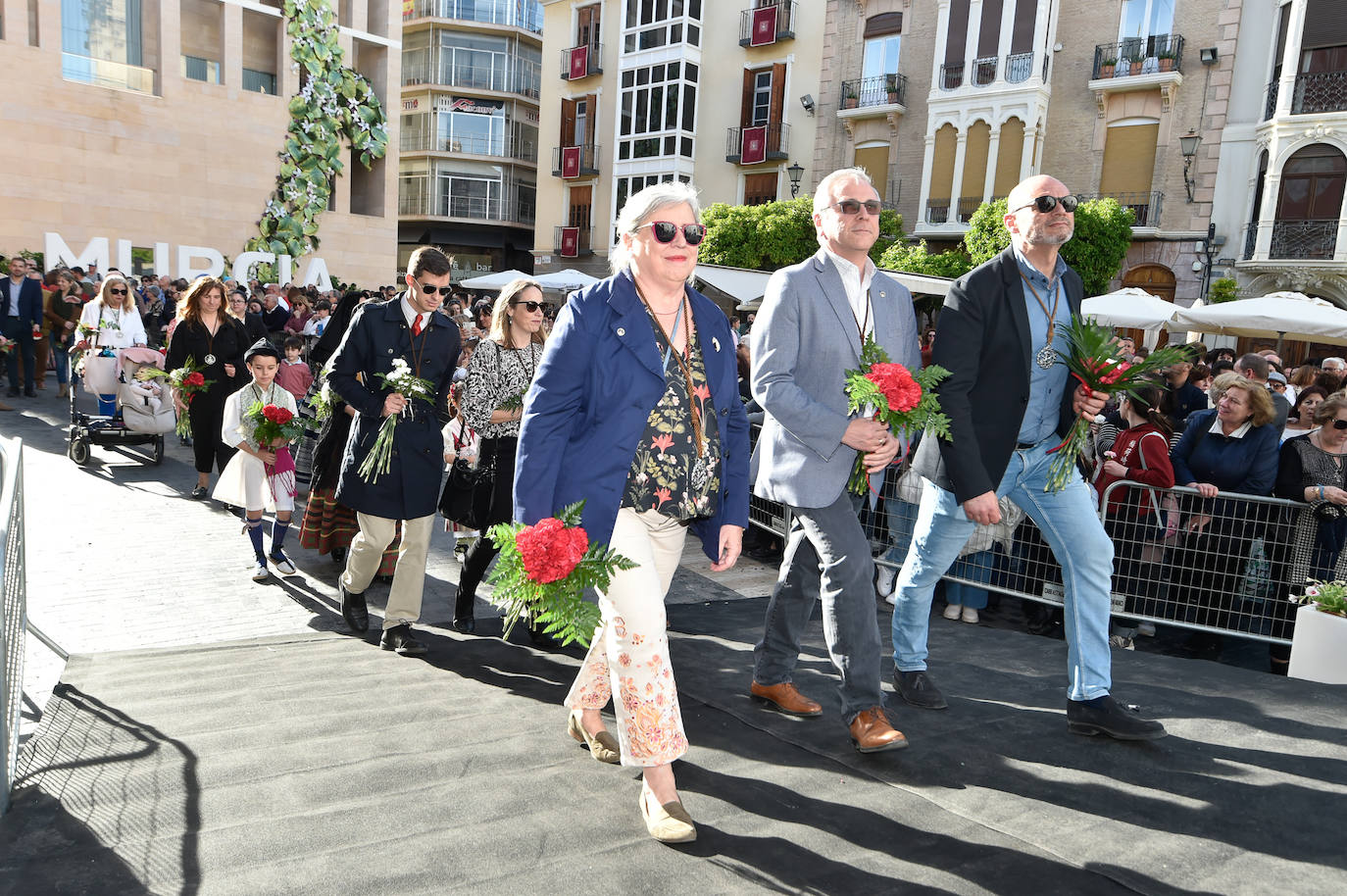 Las imágenes de la ofrenda floral a la Virgen de la Fuensanta