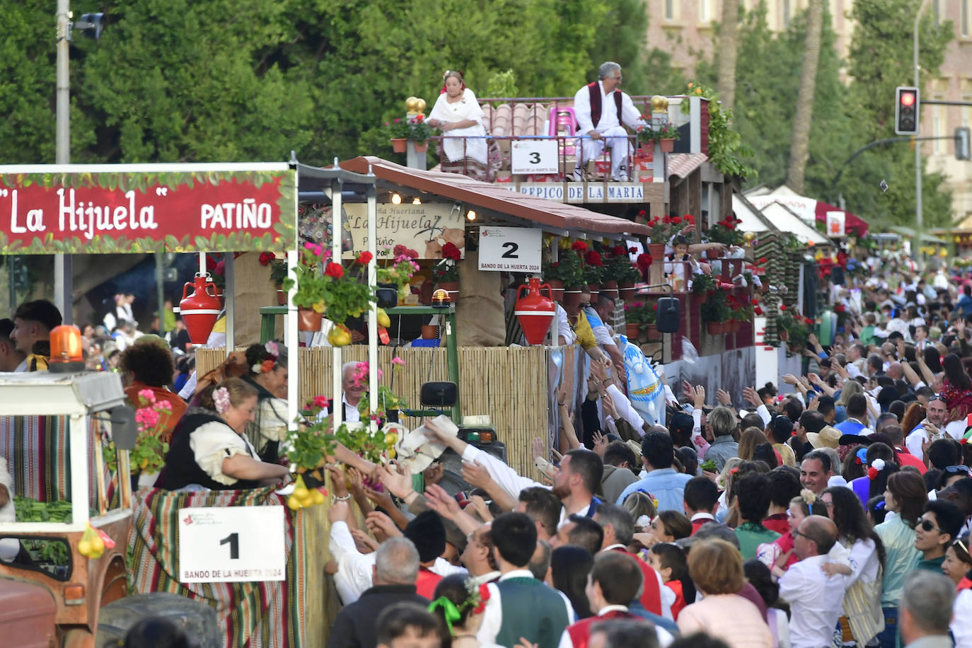 Más imágenes del desfile del Bando de la Huerta