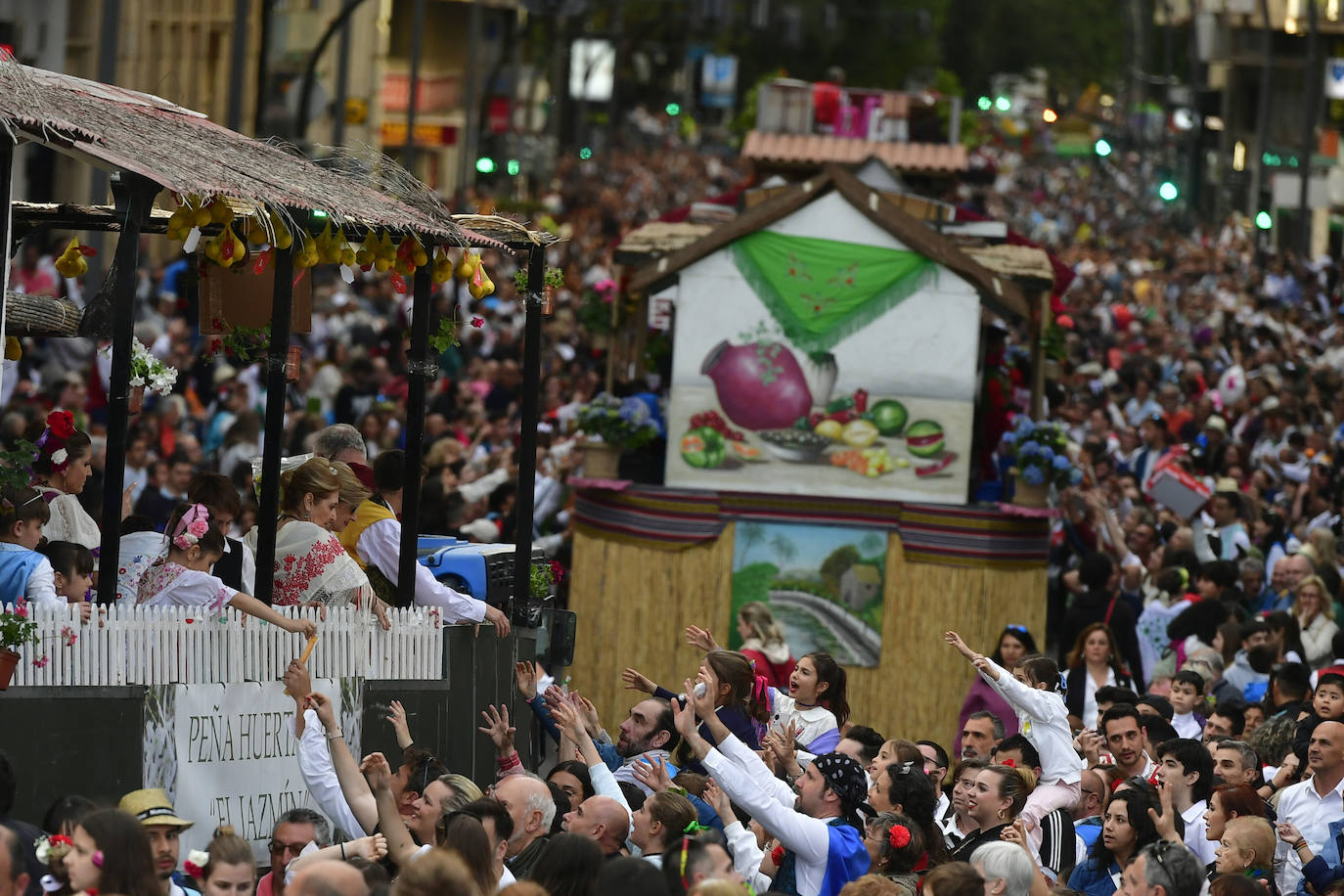 Más imágenes del desfile del Bando de la Huerta