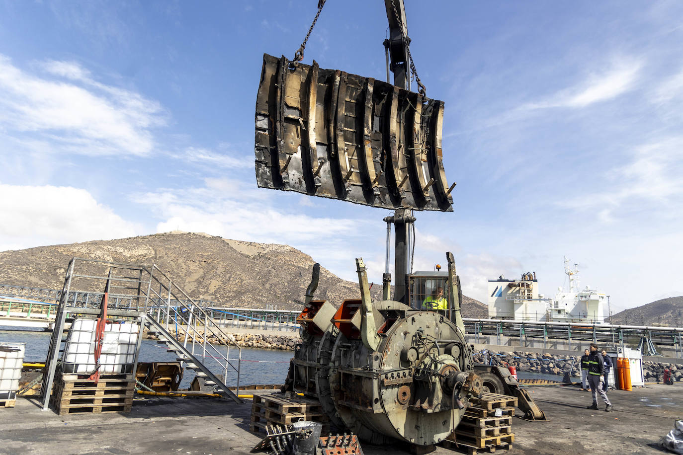 Así se desguaza el submarino &#039;Mistral&#039; en Cartagena