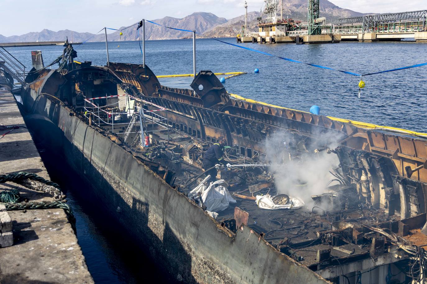 Así se desguaza el submarino &#039;Mistral&#039; en Cartagena
