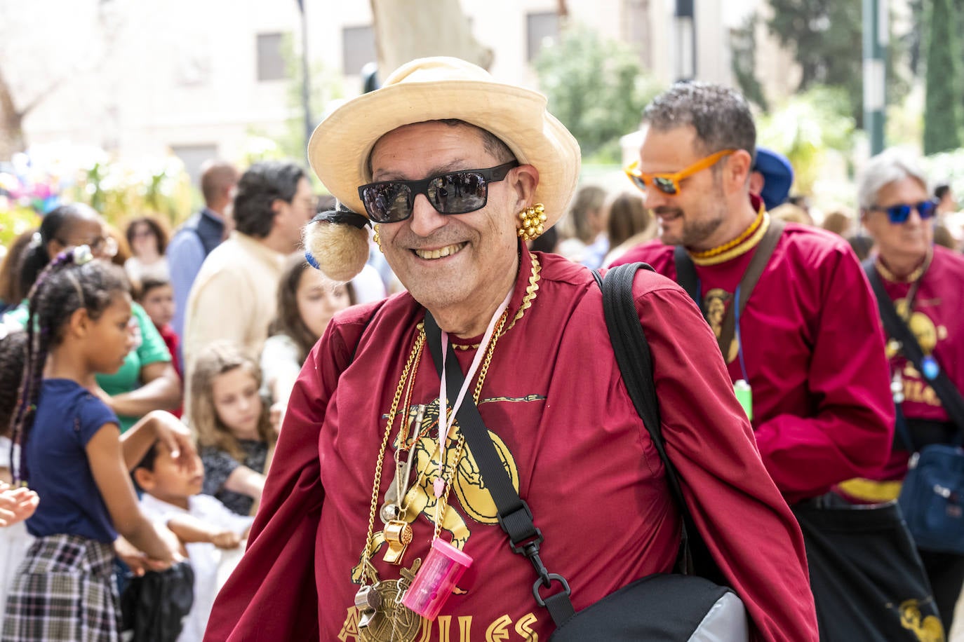 El pasacalles y desfile de Doña Sardina, en imágenes