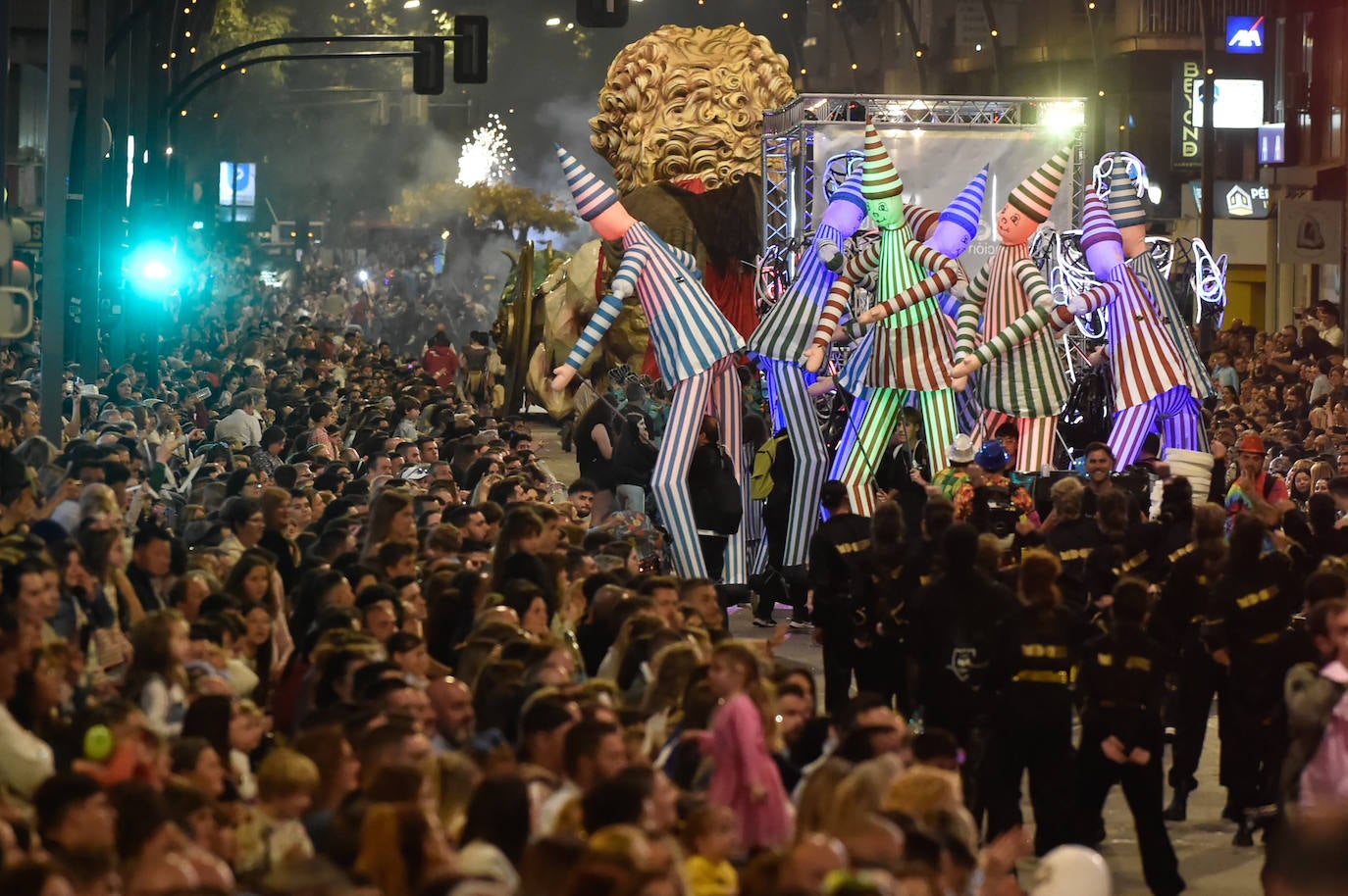 Gran Desfile del Entierro de la Sardina de Murcia 2024, en imágenes