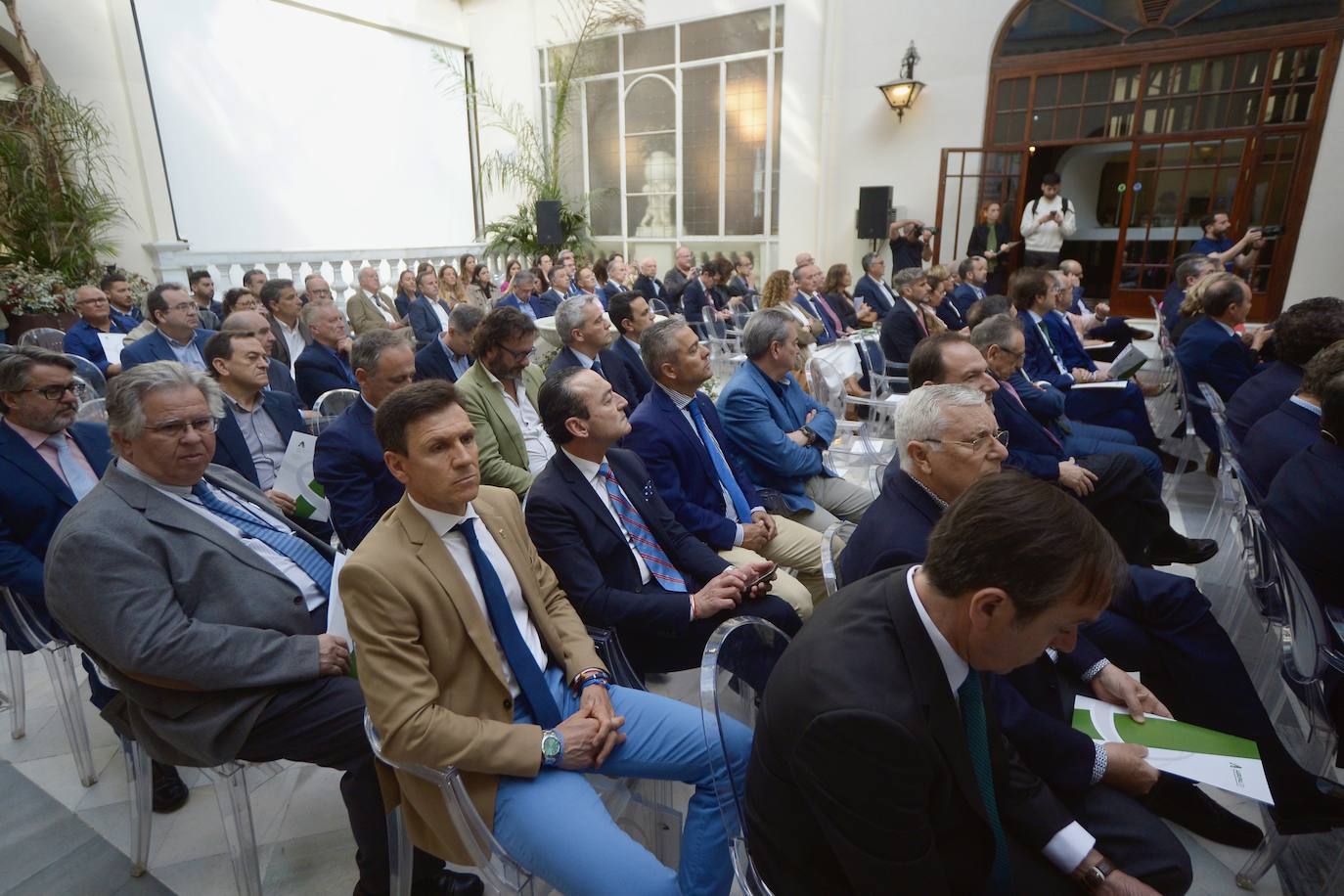 Foro de Agrupal &#039;100 años de industria alimentaria en la Región. Dimensión económica y empresarial&#039;, en imágenes
