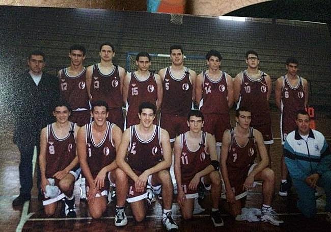 Histórico. Los jugadores del CAB Cartagena júnior, en la campaña 1998-99.