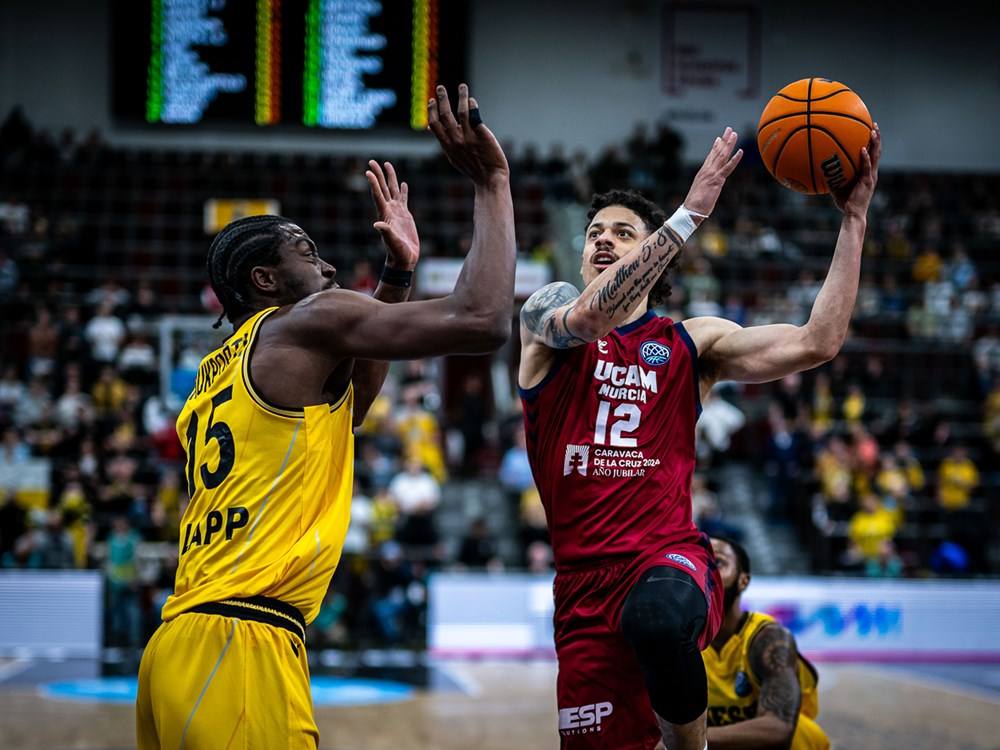 Las imágenes de la victoria del UCAM CB ante el Riesen
