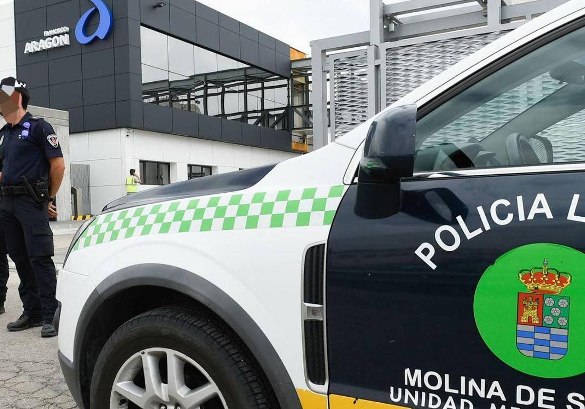Imagen de archivo de un vehículo de la Policía Local de Molina.