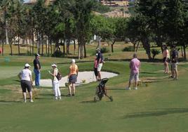 Iniciados al golf durante 2023, en el campo de MontePríncipe.