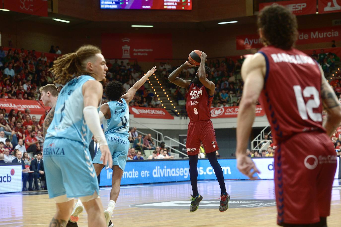 La victoria del UCAM Murcia contra el Palencia, en imágenes