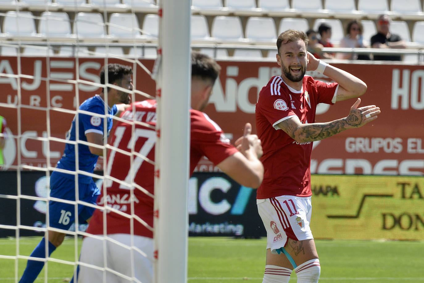 La victoria del Real Murcia frente al Melilla, en imágenes