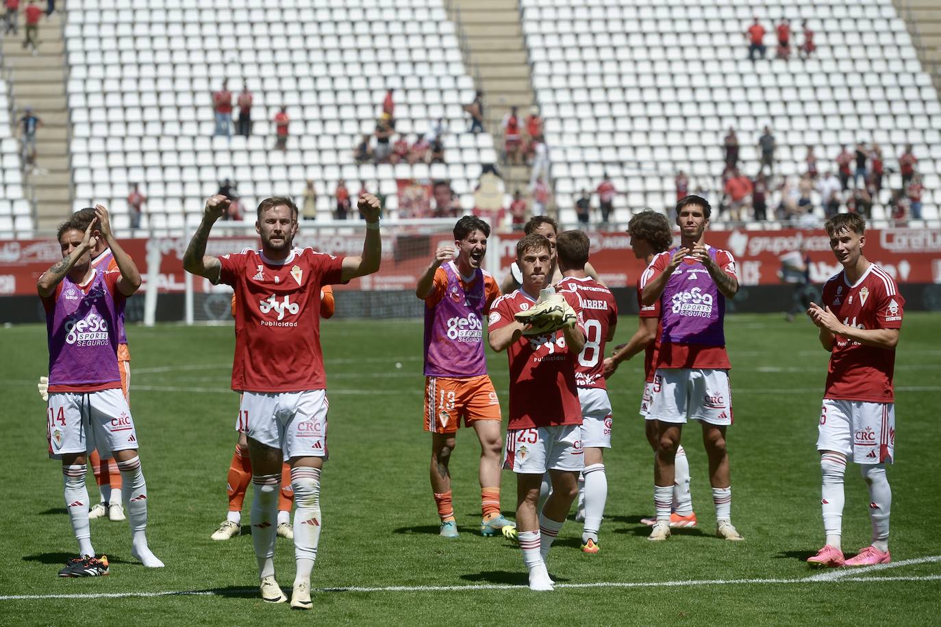 La victoria del Real Murcia frente al Melilla, en imágenes