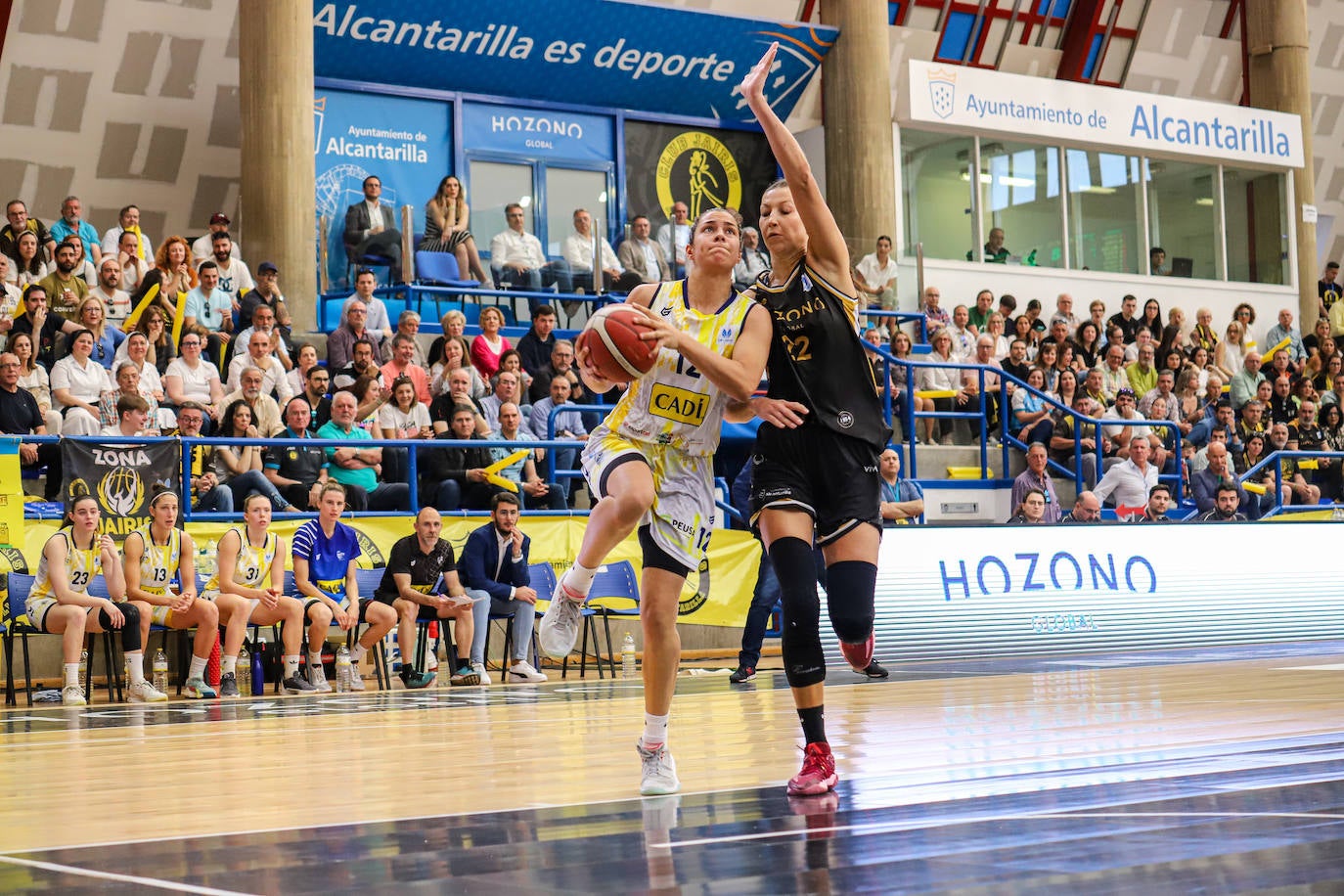 La victoria del Hozono Jairis ante La Seu, en imágenes