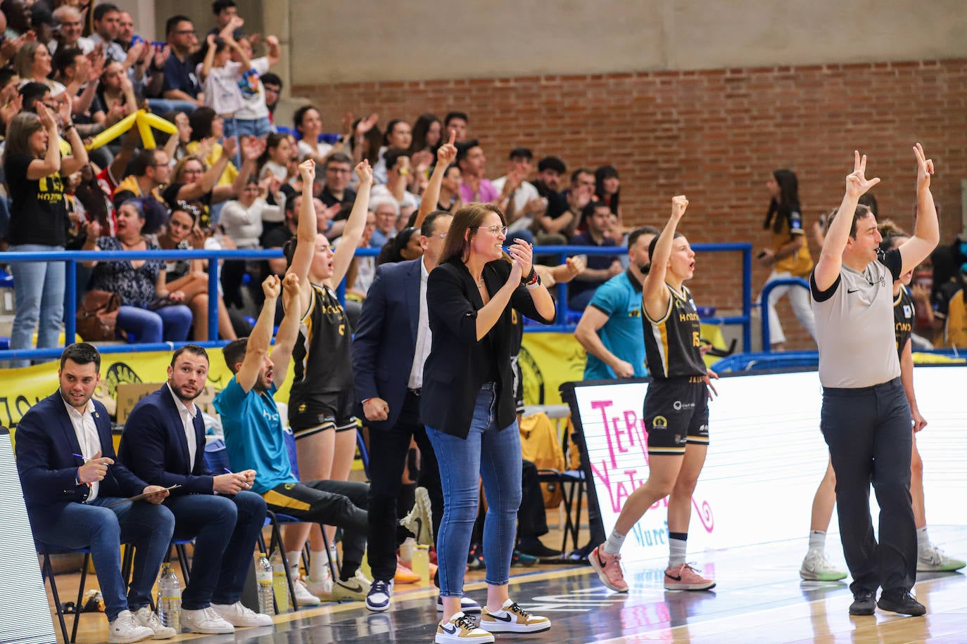 La victoria del Hozono Jairis ante La Seu, en imágenes