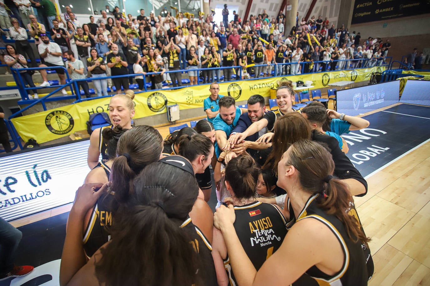 La victoria del Hozono Jairis ante La Seu, en imágenes