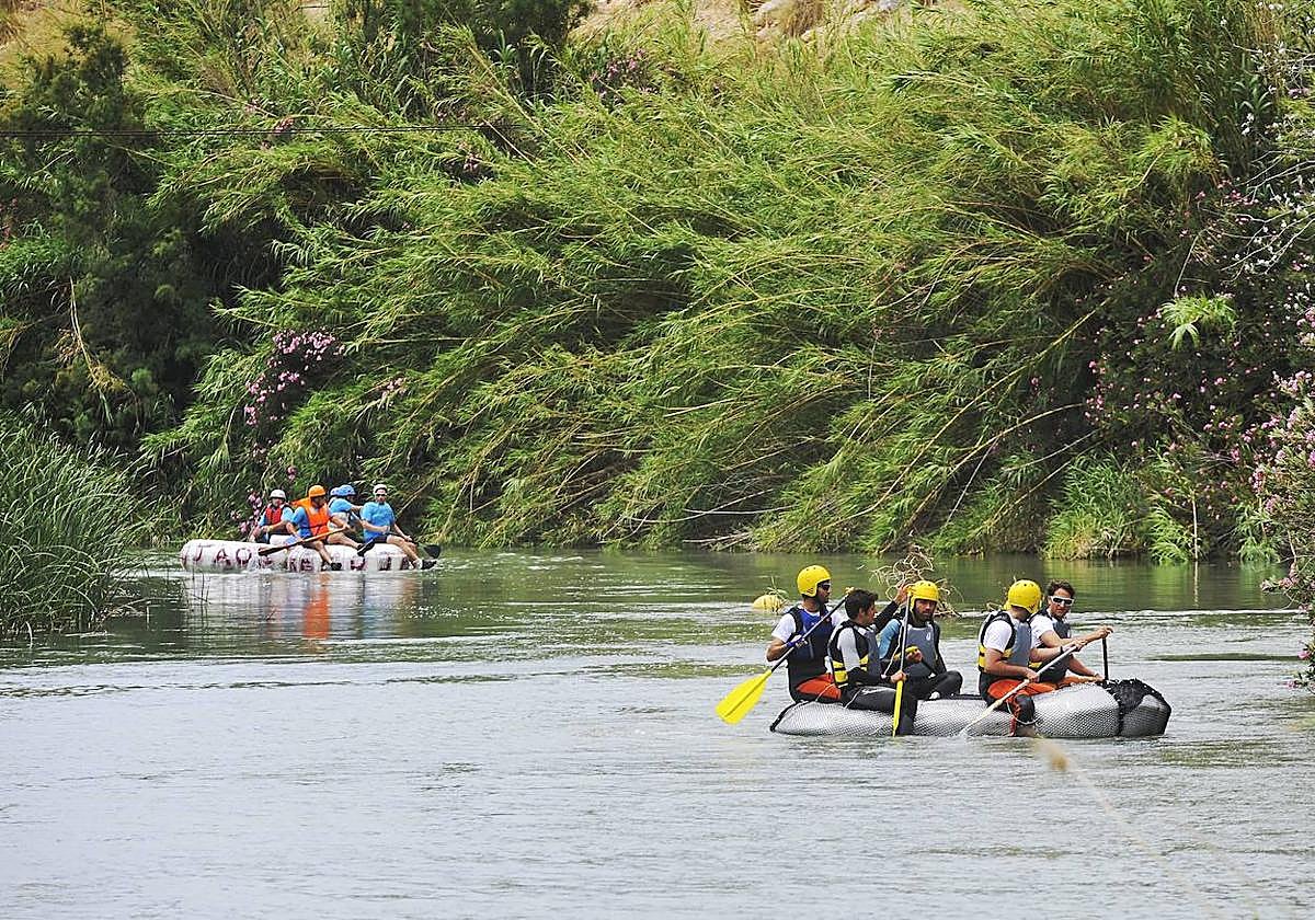 Descenso del Segura en una imagen de archivo.